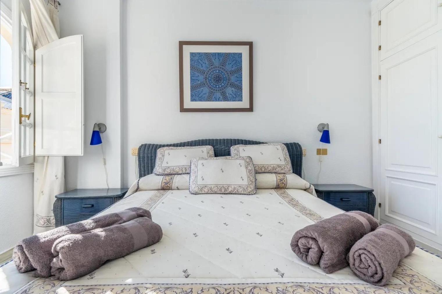 Amazing Penthouse On The Beach, Sea Views, Wifi, Airconditioning And Parking Торрев'єха Екстер'єр фото